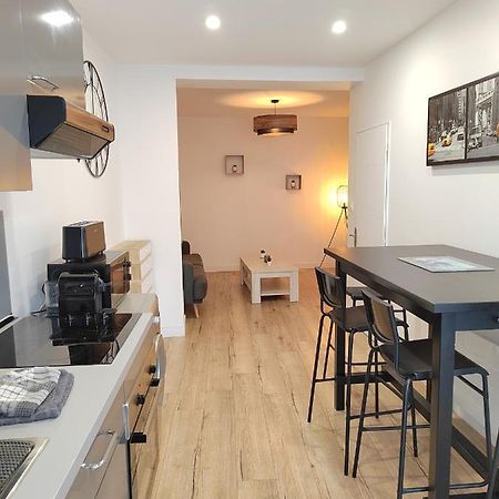 Moderne Et Chaleureux Duplex En Centre-Ville แซ็ง-ฌ็อง-เดอ-เวดาส ภายนอก รูปภาพ